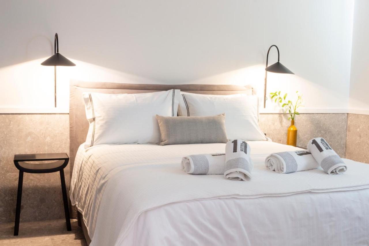 11Suites เอยิโอ ภายนอก รูปภาพ